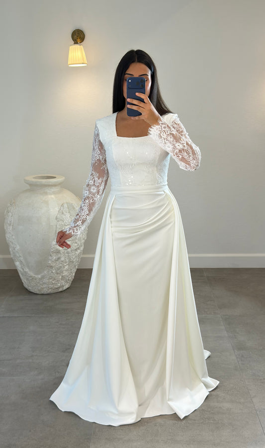 Lavina Dress
