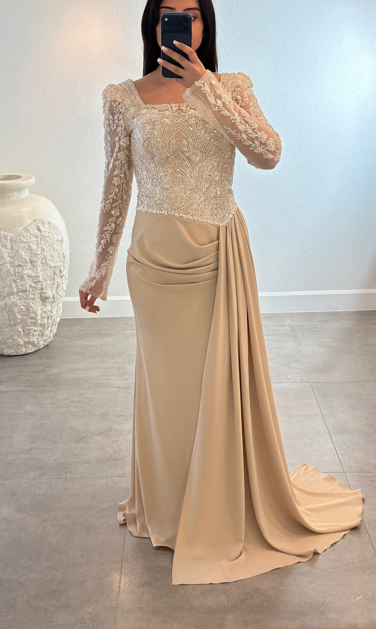 Clara Dress beige