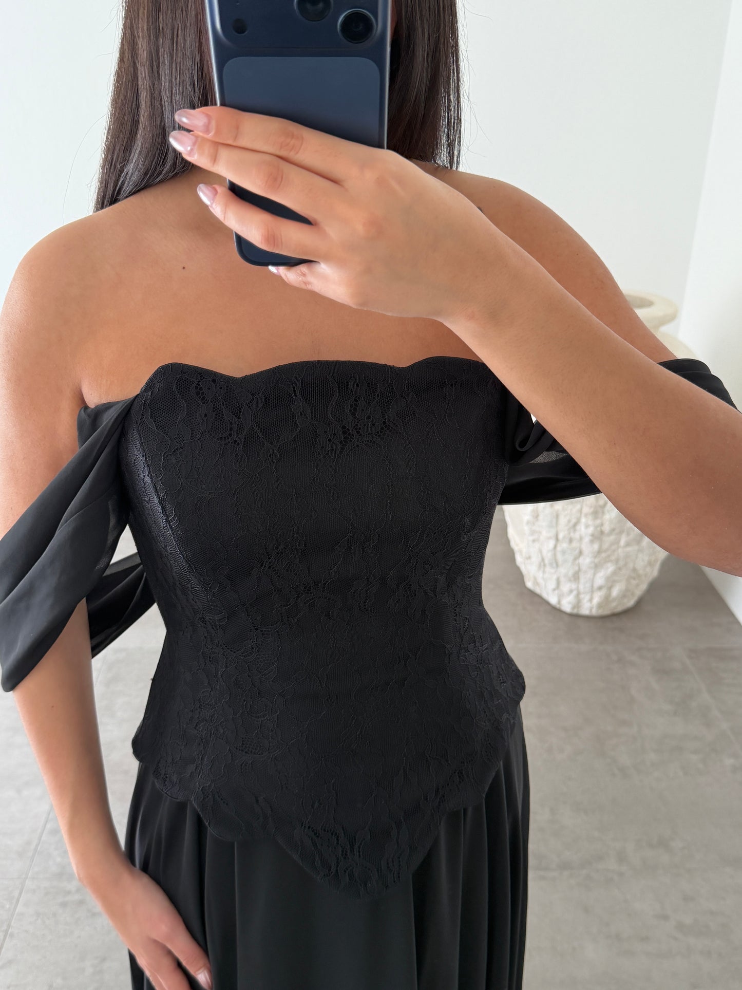 Ferina Dress Black